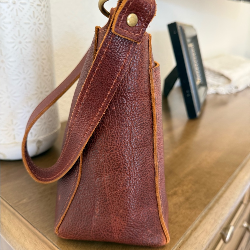 Portland Leather Nutmeg Triangle - Picture 6 of 10